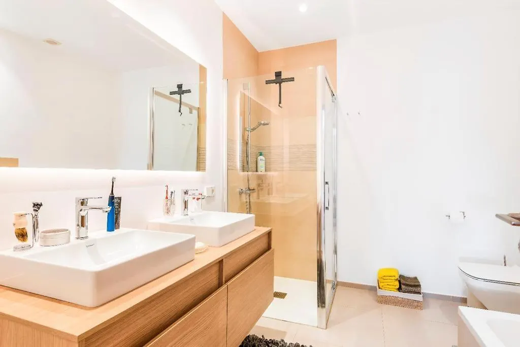 New Luxury Apartment With Sea View In Palm Mar Spanien